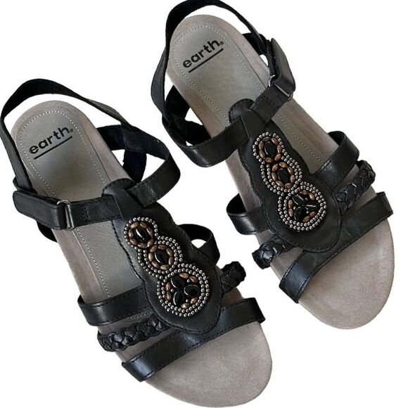 EUC Earth Brand Leather Low Wedge Sandals - Picture 1 of 7